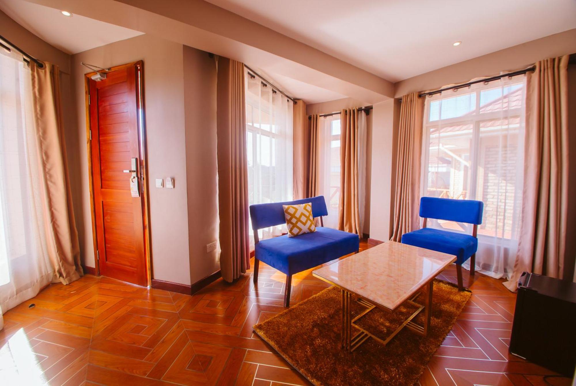 Mount Royal Villa Иринга Екстериор снимка
